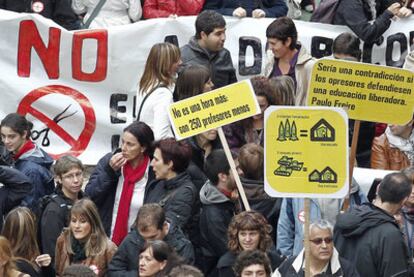 Manifestación en Pamplona contra los recortes educativos, la semana pasada.