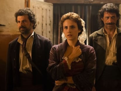 Rodolfo Sancho, Aura Garrido y Nacho Fresneda, protagonistas de &#039;El Ministerio del Tiempo&#039;.