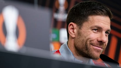 Xabi Alonso, este miércoles, en una rueda de prensa como entrenador del Bayer Leverkusen.