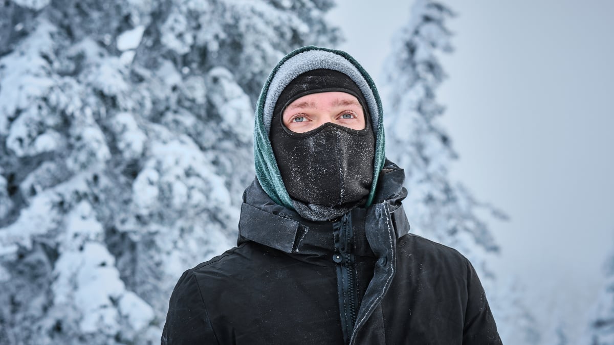 El pasamontañas que sí protege del frío: antiviento y con forro polar