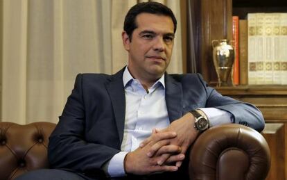 Tsipras anuncia al presidente de Grecia su decisión de convocar elecciones.