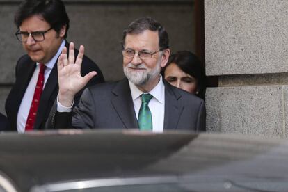 Mariano Rajoy a su salida del Congreso.