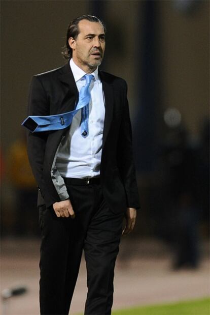 El seleccionador de Argentina, Batista, durante el duelo ante Costa Rica.