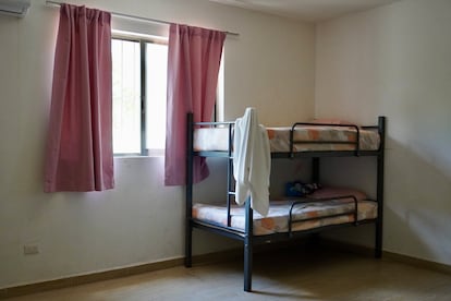 Una habitación de una casa hogar en Cancún.