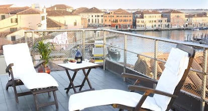 Terraza de una vivienda en Venecia (Italia)