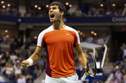 Carlos Alcaraz ha hecho historia este domingo con la conquista del US Open, su primer Grand Slam, con tan solo 19 años.