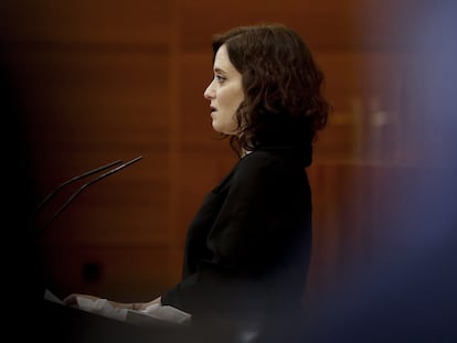 La presidenta regional, Isabel Díaz Ayuso, durante su intervención ante el pleno de este miércoles de la Asamblea de Madrid.