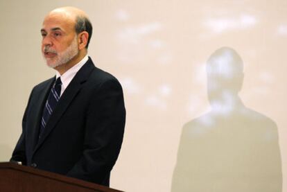 Bernanke, durante su intervención ayer ante la Reserva Federal de Boston (Massachusetts, EE UU).