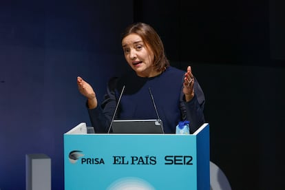 La directora de EL PAÍS, Pepa Bueno, durante su intervención en el World in Progress Barcelona, este lunes.