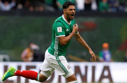 Vela festeja el gol contra Estados Unidos