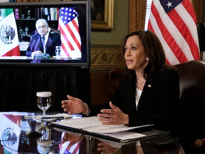 La vicepresidenta de EE UU, Kamala Harris, y el presidente de México, Andrés Manuel López Obrador, el pasado 7 de mayo.