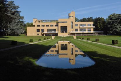 Villa Cavrois, del arquitecto Robert Mallet- Stevens (1932).