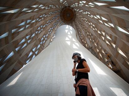 Interior de la torre de María de la Sagrada Familia que se terminará en 2021 y tendrá 138 metros de altura.
