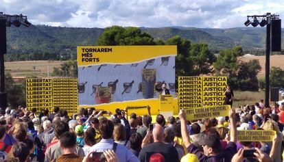 El acto central de campaña de ERC, en la explanada de la prisión de Lledoners.