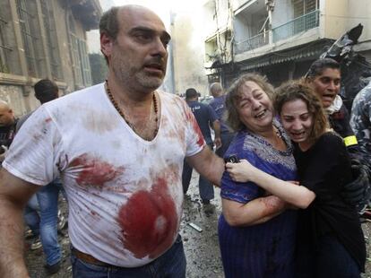 Heridos tras la explosión en el barrio de Ashrafiyeh, Beirut.