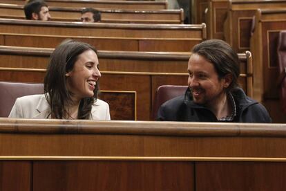 Irene Montero y Pablo Iglesias en una sesión del Congreso.