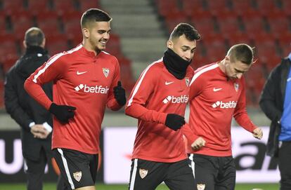 André Silva y Munir entrenan en Praga. 