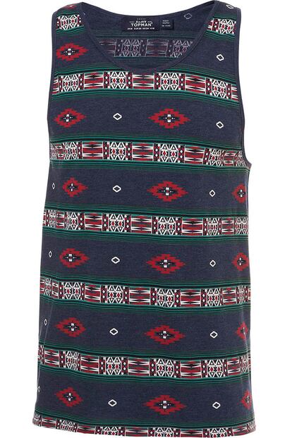 Camiseta sin mangas de Topman con estampado navajo (21 euros aprox.)