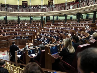 Spanish PM Mariano Rajoy addressing Congress.