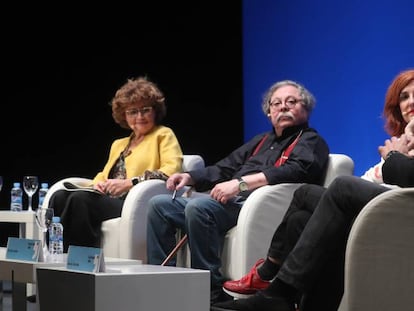 Elena Domínguez, Alberto Corazón, Elvira Lindo y Jesús Alcoba, en el Festival Eñe 2018. 