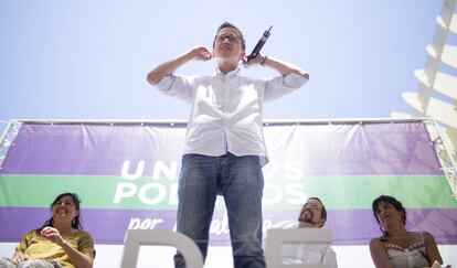 Íñigo Errejón, durante un mitin este sábado en Sevilla.