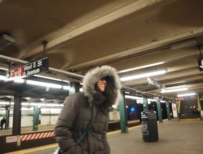 La escritora Brenda Lozano en Nueva York durante el año 2015.
