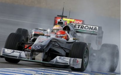 Michael Schumacher, piloto de la escudería Mercedes GP, en la que participa la compañía de Abu Dabi IPIC.