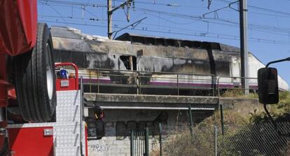 El tren d'alta velocitat de França (TGV) que s'ha cremat.