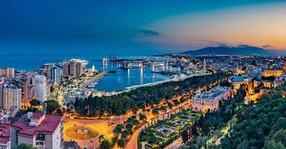 Vista aérea del puerto de Málaga.