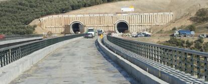 Las obras del AVE en el túnel de Quejígares, en Loja (Granada).