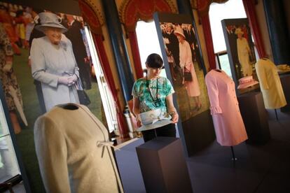 Los modelos que visitó la rteina Isabel II para las fiestas de jardín.