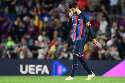 Piqué, en el duelo frente al Inter en el Camp Nou.