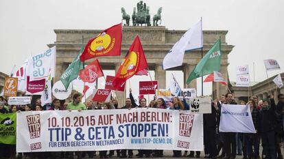 Manifestaci&oacute;n en Berl&iacute;n contra el Tratado de libre Comercio (TTIP).