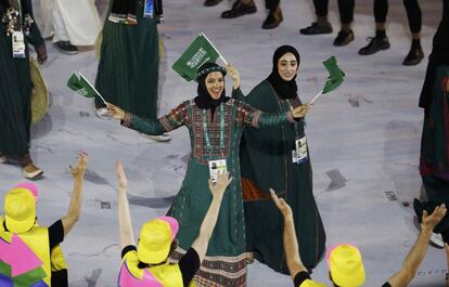 La delegción de Arabia Saudita durante la ceremonia de apertura.