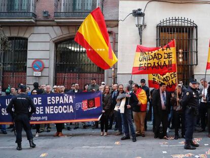 Artur Mas ha estat esbroncat a l'entrada de l'Ateneu de Madrid.