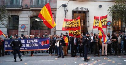 Artur Mas ha estat esbroncat a l'entrada de l'Ateneu de Madrid.