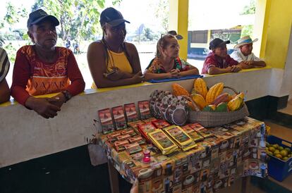 A pesar de las adversidades que enfrentan los productores, Jimmy Navas, un campesino de la zona afirma: "La idea es que el cacao sea como mi jubilación".