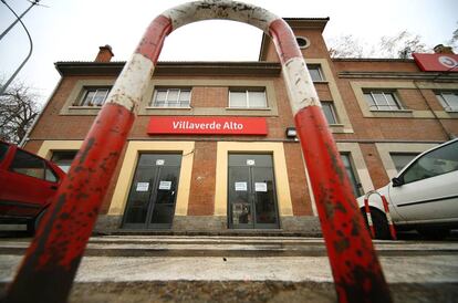 Entrada de la estación de Cercanías de Villaverde Alto, en una imagen de archivo.