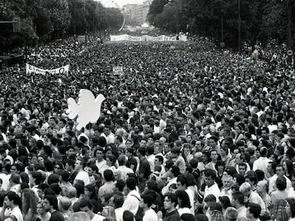 Manifestación en Madrid contra la violencia de ETA en julio de 1997.