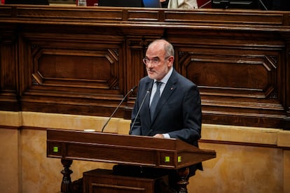 El consejero Jaume Duch, este martes, en el Pleno del Parlament. / Sergi Ramos Ladevesa (Parlament)