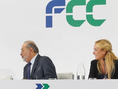 Esther Koplowitz, Carlos Slim y Esther Alcocer Koplowitz en el Día del Inversor de FCC.