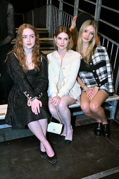 Sadie Sink, Lucy Boynton y Apple Martin, en el ‘front row’ de Chanel.