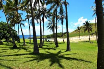 Entorno de la playa de Anakena, en la Isla de Pascua.