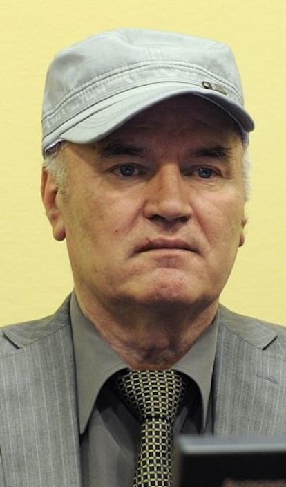 Foto de archivo del general bosnio Ratko Mladic.