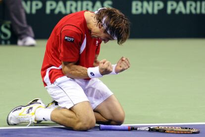 David Ferrer celebra la clasificación de España para semifinales.