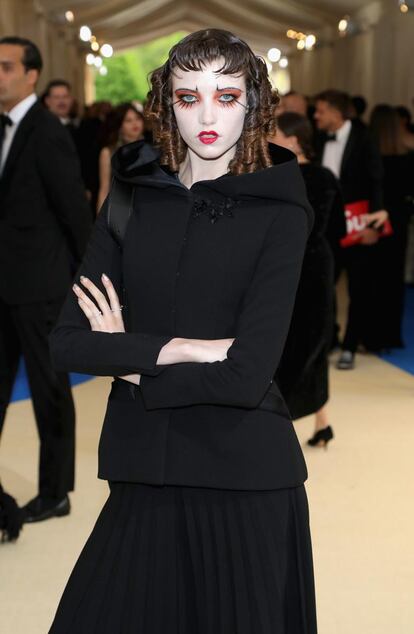 Grace Hartzel, de Dior.