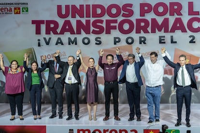 Claudia Sheinbaum junto a Adán Augusto, Ricardo Monreal, Gerardo Fernández Noroña y Manuel Velasco, este miércoles en Ciudad de México.