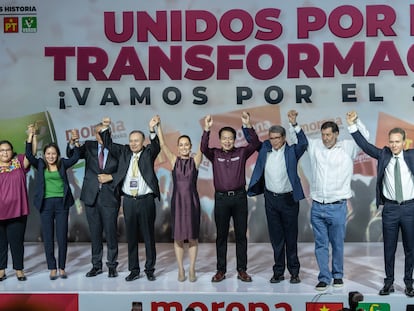 Claudia Sheinbaum junto a Adán Augusto López, Ricardo Monreal, Gerardo Fernández Noroña y Manuel Velasco, este miércoles en Ciudad de México.