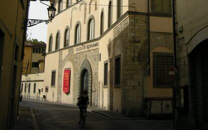 El Palazzo degli Alberti, en Prato, Italia.