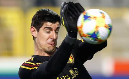 Courtois, durante el partido entre Bélgica y Rusia.